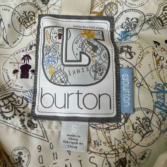 Burton Ivory Sleeveless Hooded Button Up Puffer Vest Size Medium - Picture 5 of 16